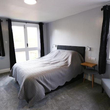 Number 33 Room Only Whitby Dış mekan fotoğraf